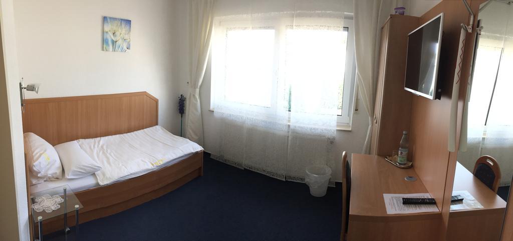 Hotel Garten Bonn Room photo